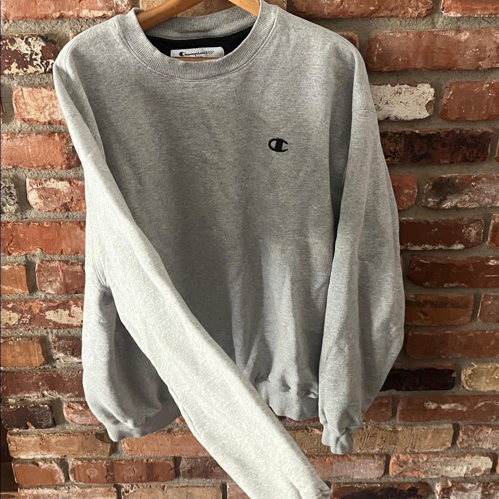 Champion Men's Classic Gray Crewneck Sweater Size Large
